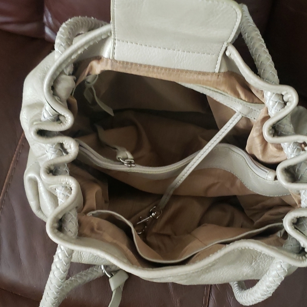 Eileen West Leather Shoulder Bag - Picture 9 of 14